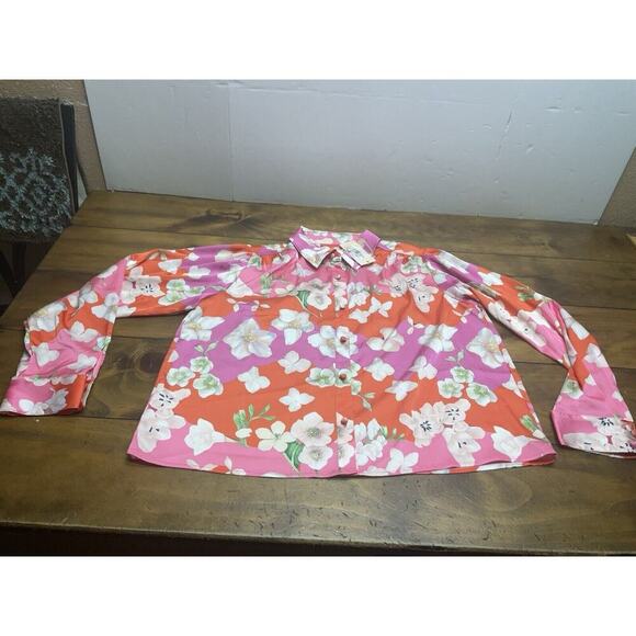 Hutch Kodie Top Women's Size Large Mixed Bouquet Floral Button Down Blouse NWT - Picture 1 of 14